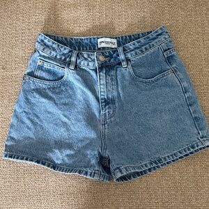 Princess Polly Shorts US size 6